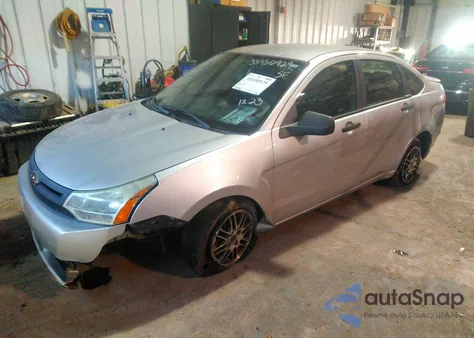 2010 Ford Focus Se из США, поврежденный, VIN 1FAHP3FN6AW224994